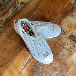 Women’s Rocket Dog Sneakers